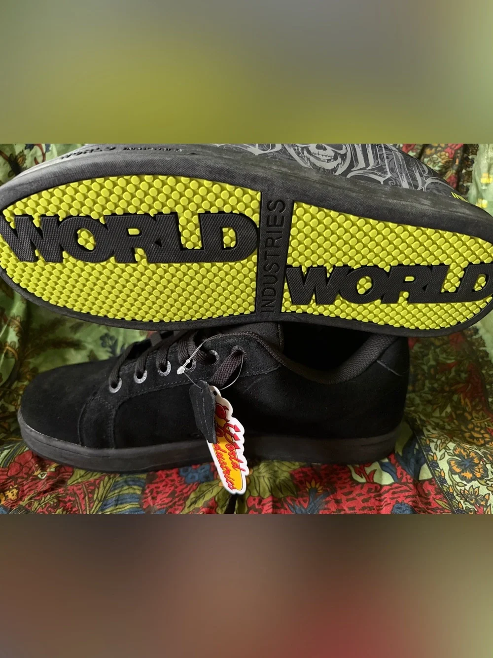 World Industries Leo Skate Shoes black/neon green Size 13 New With Box